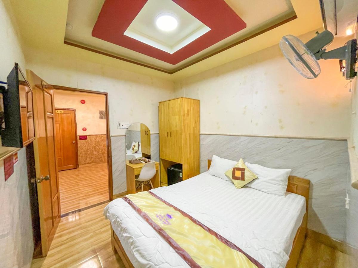 Khách sạn Triều Dâng Hotel Tuy Hoa Exterior foto